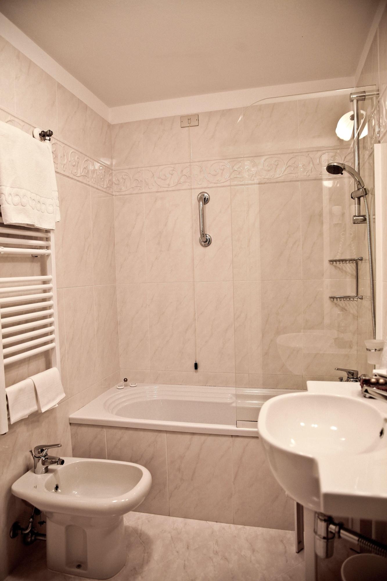 Hotel Torretta Montecatini Terme Bagian luar foto