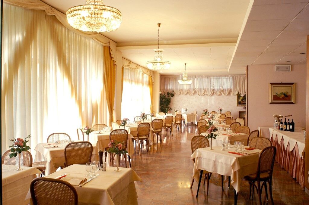 Hotel Torretta Montecatini Terme Restoran foto
